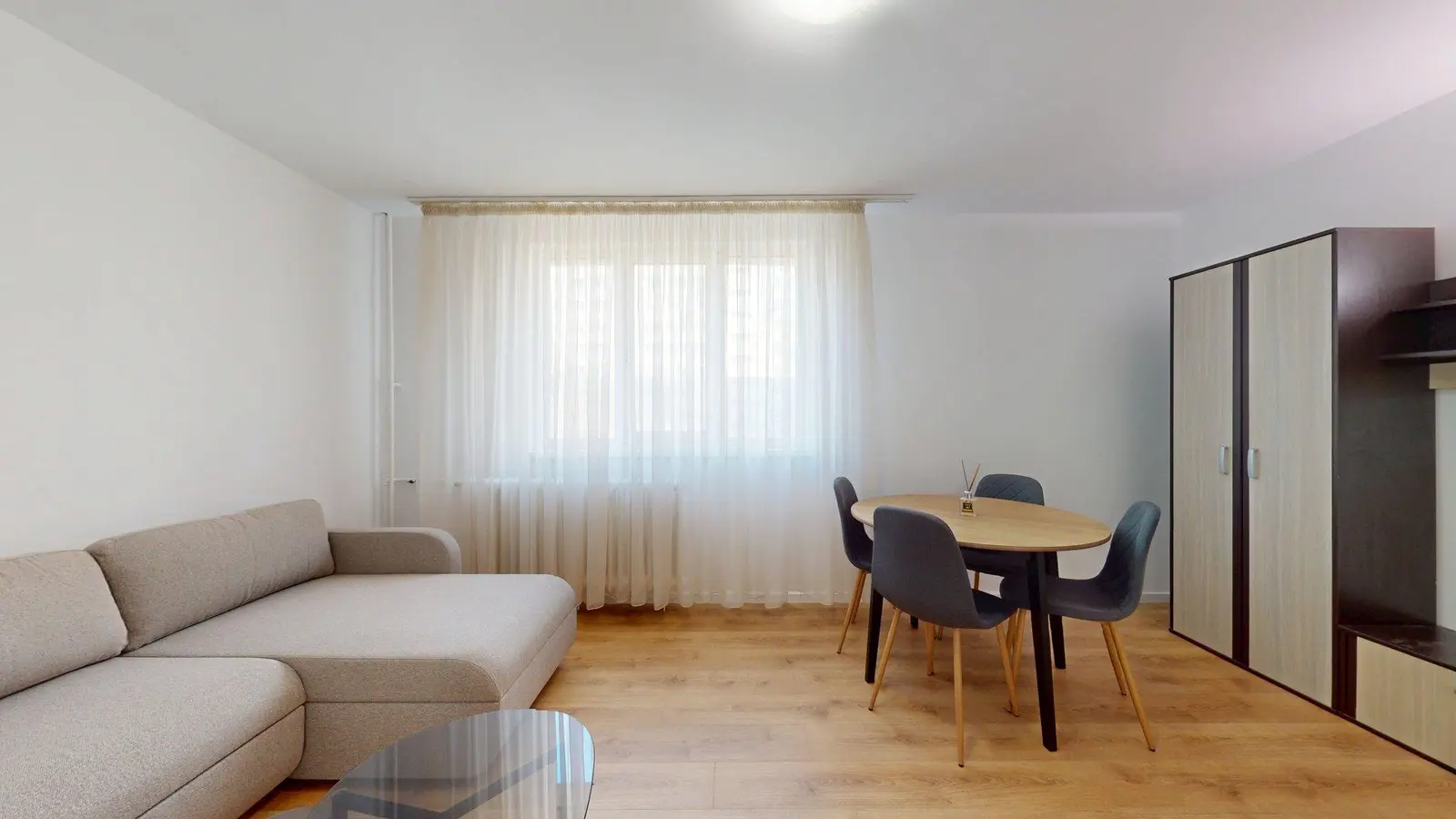 Trei camere pe Cetatea Histriei — imaginea 2