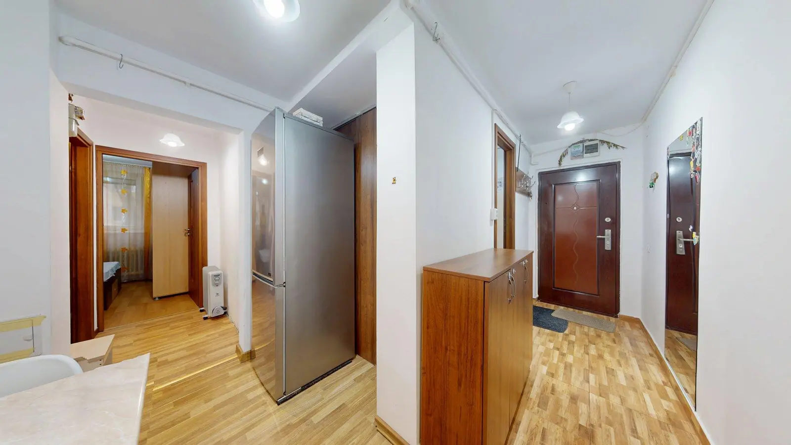 Două camere pe Prelungirea Ghencea — imaginea 2