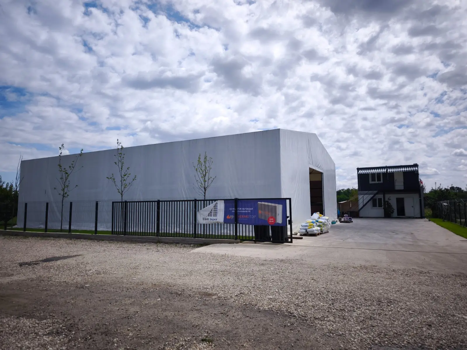 Cort industrial cu teren, Măgurele